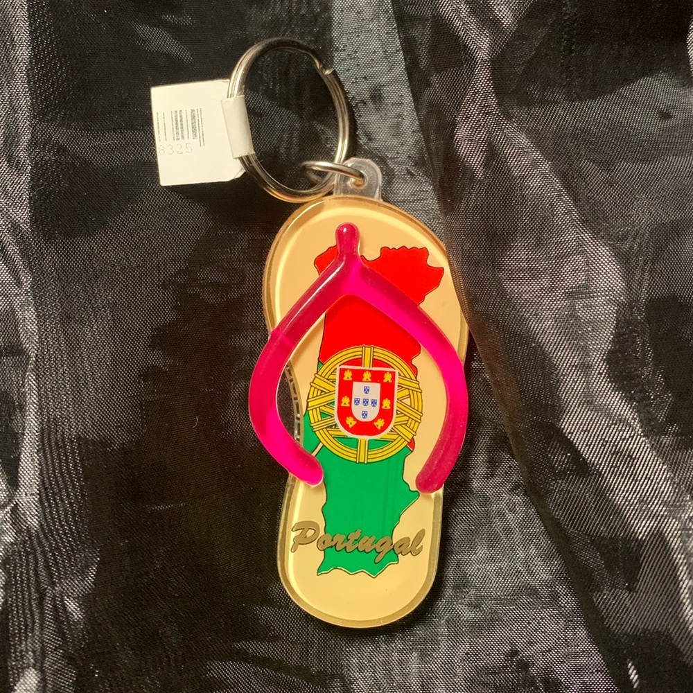 NWT Portugal Keychain slipper